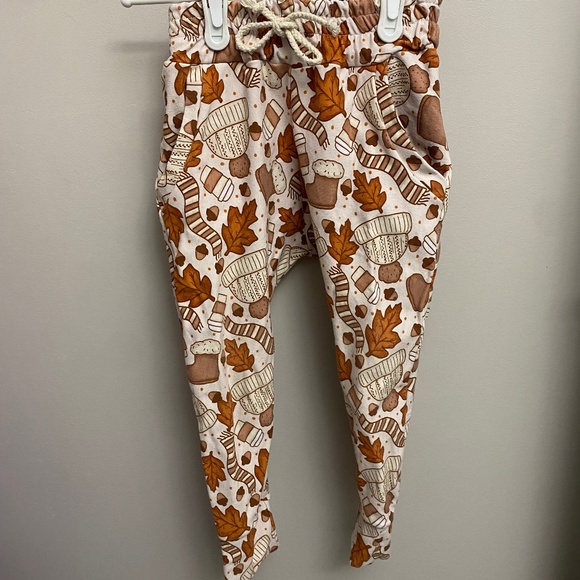 Fall Joggers 💚2 for 20💚 - Picture 1 of 2